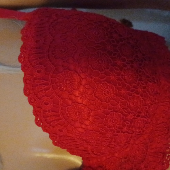 Frederick's bra - Picture 2 of 8